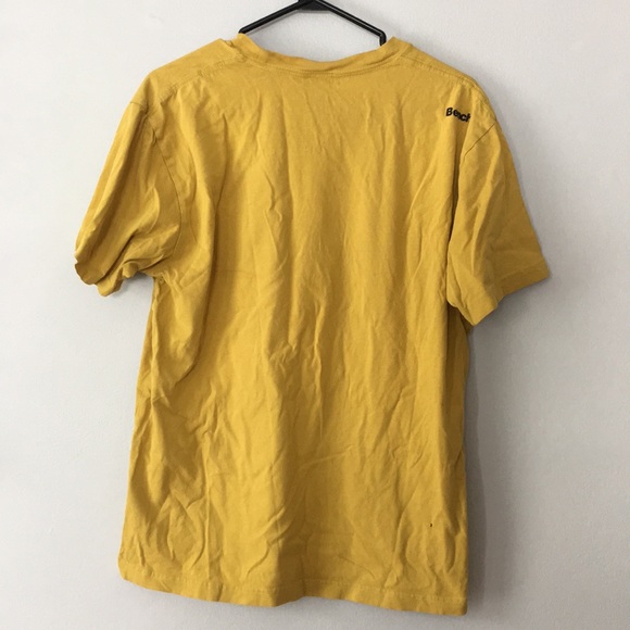🚨 SOLD 🚨 2/$20 Bench Mustard T-shirt Men’s Size Large - Picture 5 of 7
